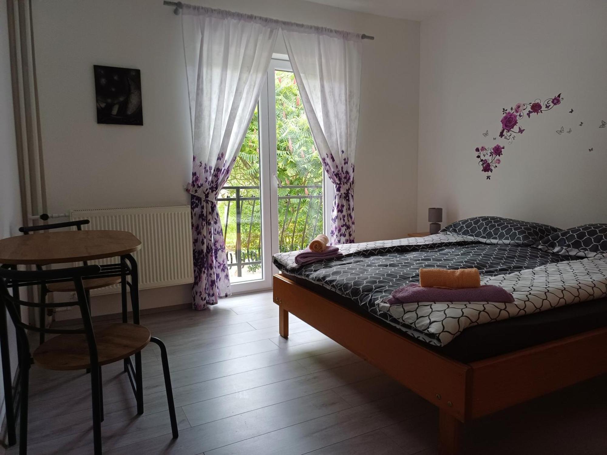 Apartma Ginga Osilnica Dış mekan fotoğraf