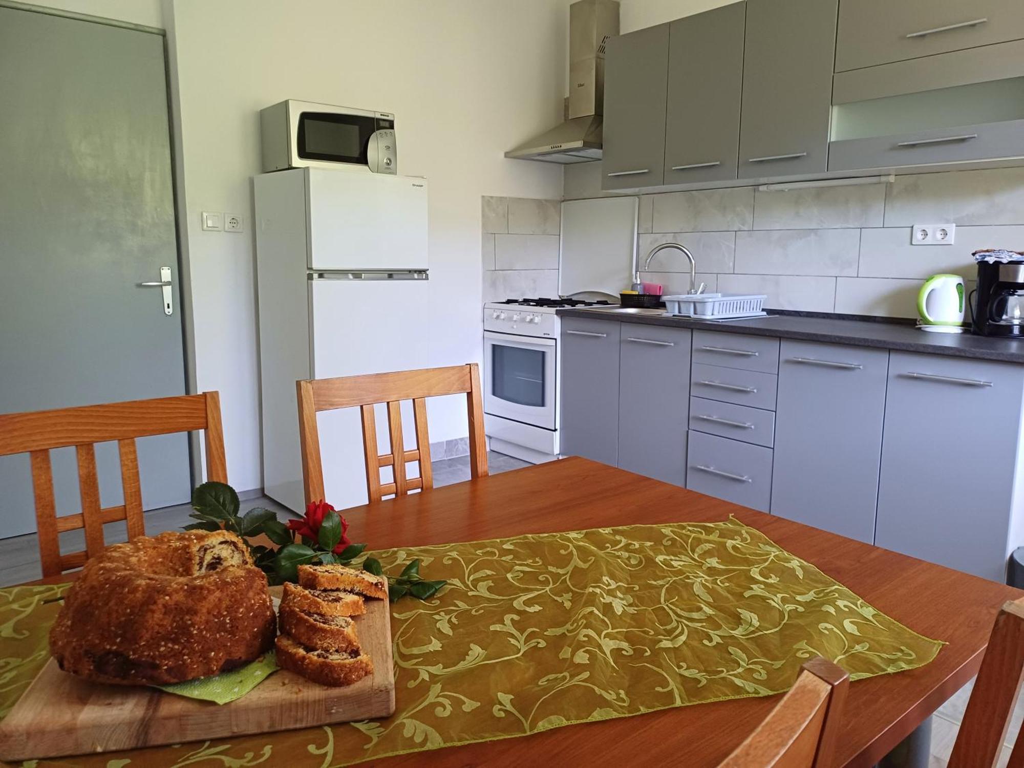 Apartma Ginga Osilnica Dış mekan fotoğraf